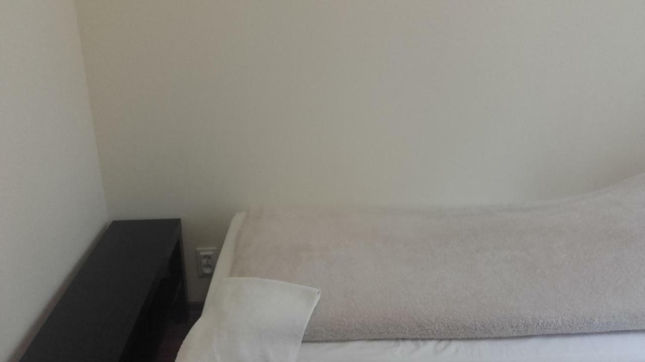Noclegi Piastow Exteriör bild
